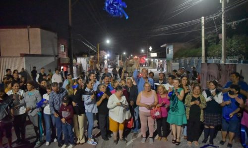 Av. Margaritas con banquetas, concreto estampado y permeable :Toño Arámbula