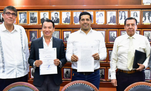 FIRMA MUNICIPIO ESCRITURAS PARA CONSOLIDAR MEJOR EQUIPAMIENTO URBANO Y ESPACIOS PÚBLICOS