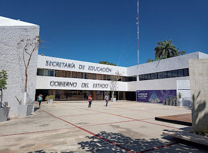 Denuncian posible fraude con venta de plazas a maestros en Yucatán