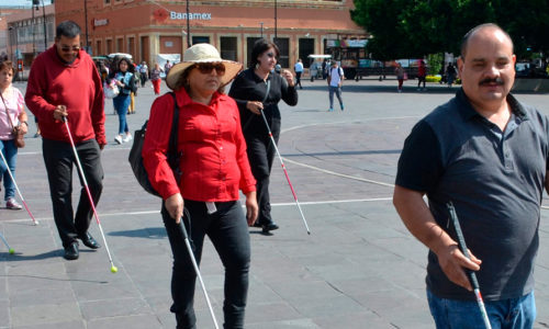 OFRECE DIF MUNICIPAL CURSO DE ORIENTACIÓN Y MOVILIDAD A PERSONAS CON DISCAPACIDAD VISUAL