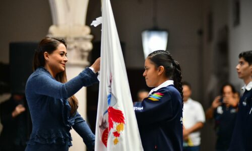 ABANDERA TERE JIMÉNEZ A ATLETAS QUE PARTICIPARÁN EN PARANACIONALES CONADE 2023: USTEDES SON NUESTROS GIGANTES DE MÉXICO