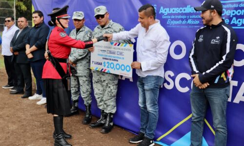 Primer Concurso Nacional de Escoltas de Bandera y Bandas de Guerra