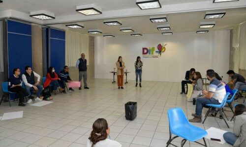 DIF Estatal realiza un Taller de Adopción