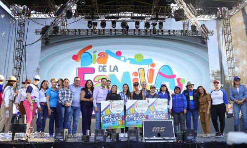 ANTE 50 MIL PERSONAS, TERE JIMÉNEZ ENCABEZA EL FESTEJO POR EL DÍA DE LA FAMILIA