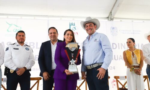 TERE JIMÉNEZ REITERÓ SU COMPROMISO DE SEGUIR FORTALECIENDO EL CAMPO DURANTE LA ASAMBLEA DE LA UNIÓN GANADERA REGIONAL