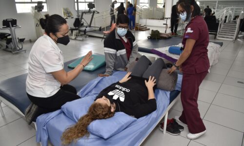 DIF ESTATAL OFRECE SERVICIOS DE TERAPIA Y REHABILITACIÓN FÍSICA A BAJO COSTO