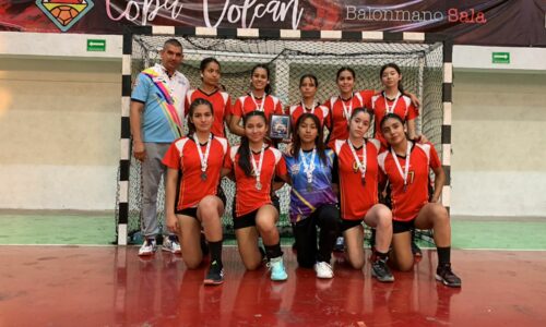 PRIMEROS LUGARES OBTIENEN ATLETAS DE AGUASCALIENTES EN COMPETENCIA NACIONAL DE HANDBALL