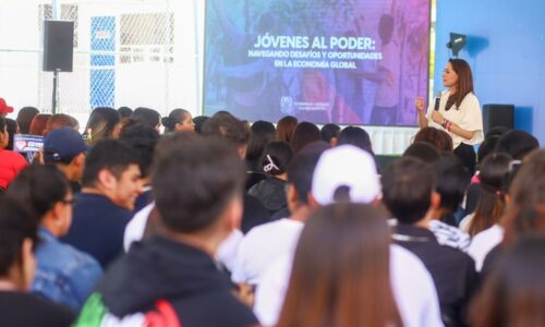 ALUMNOS MÁS PREPARADOS TENDRÁN MEJORES OPORTUNIDADES: TERE JIMÉNEZ