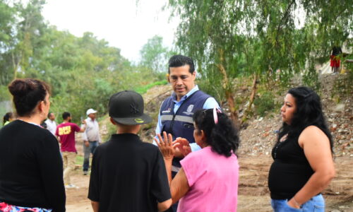 SUPERVISA LEO MONTAÑEZ TRABAJOS DE REHABILITACIÓN DE COLECTOR PLUVIAL EN LA VICENTE GUERRERO