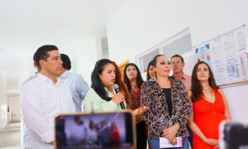 LEO MONTAÑEZ INAUGURA LACTARIO EN EL INSTITUTO MUNICIPAL DE SALUD MENTAL