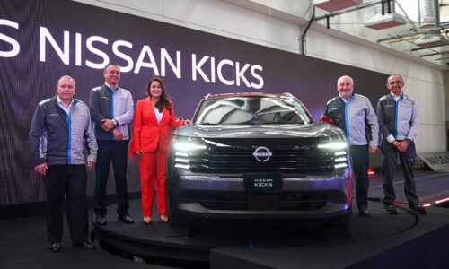 ENCABEZA TERE JIMÉNEZ ARRANQUE DE PRODUCCIÓN DEL NISSAN KICKS 2025 EN AGUASCALIENTES