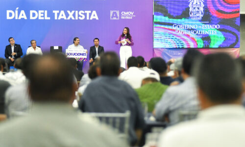 RECONOCE TERE JIMÉNEZ LABOR DE TAXISTAS EN AGUASCALIENTES